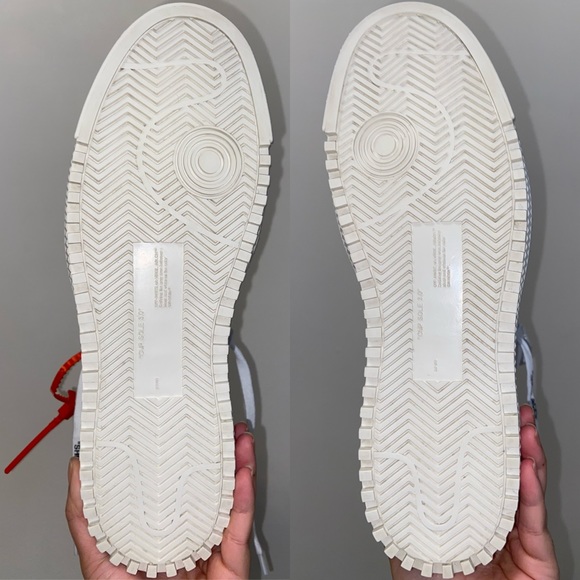 Off-White | Off Court 3.0 Sneakers - Picture 4 of 8
